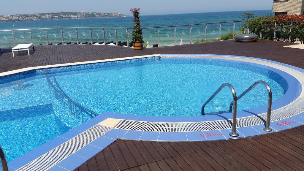 Gitea Sand Lilies Apartments Sozopol Buitenkant foto