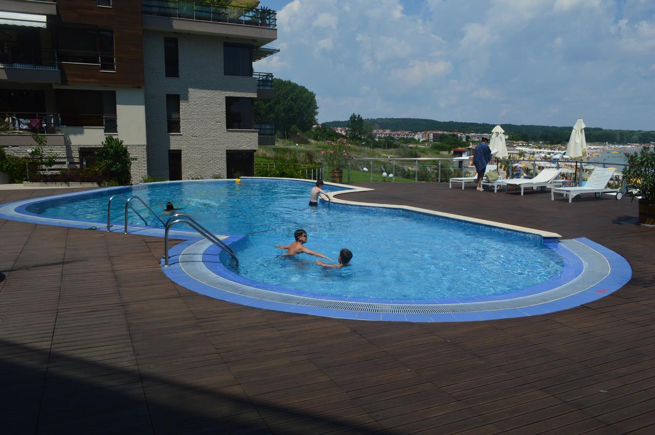Gitea Sand Lilies Apartments Sozopol Buitenkant foto